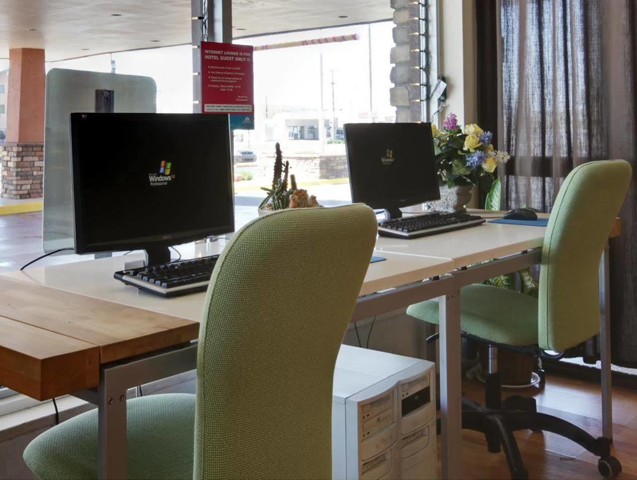 Brentwood Inn & Garden Φάρμινγκτον Εξωτερικό φωτογραφία